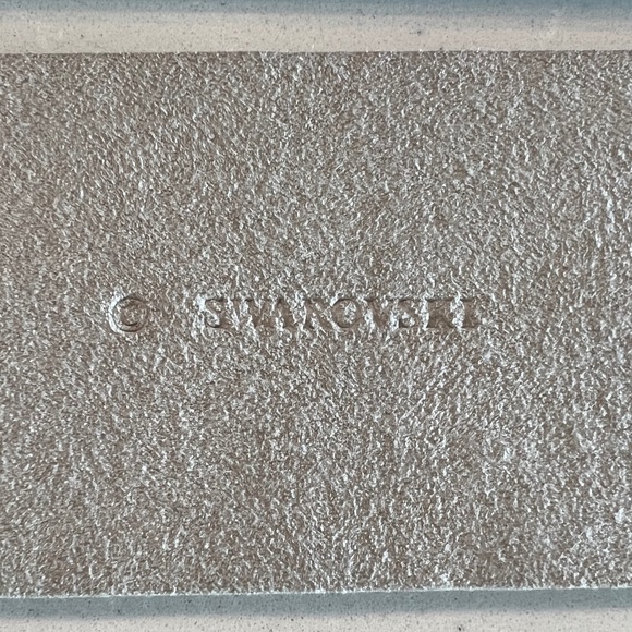 Beautiful Swarovski Crystal Wide Cuff Bracelet - Picture 2 of 3